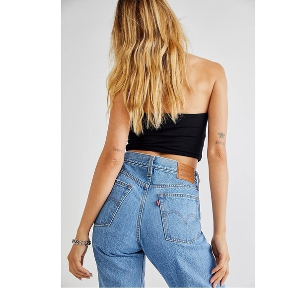 Free People Levi’s Wedgie Icon Fit Oxnard in Athen's No Way Size 24 - Picture 4 of 16